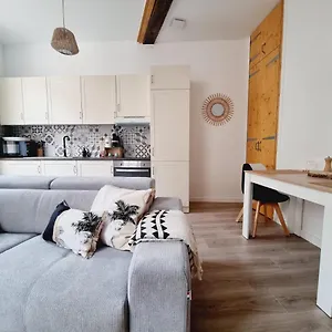 Le Bien-être * Wifi * Parking Gratuit à 150m Appartement
