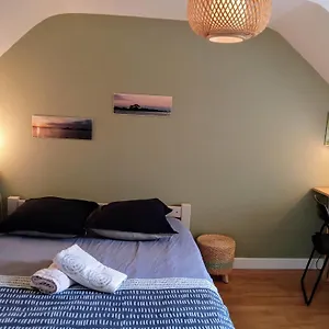L Ideal 10 Mn Vannes Linge De Lit, Serviettes Inclus Wifi Parking Gratuit Appartement Noyalo